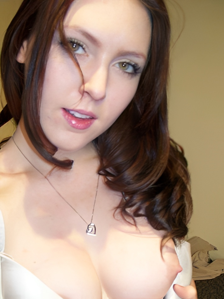 Индивидуалка Эмиля, доступна для личного знакомства от 4000 руб