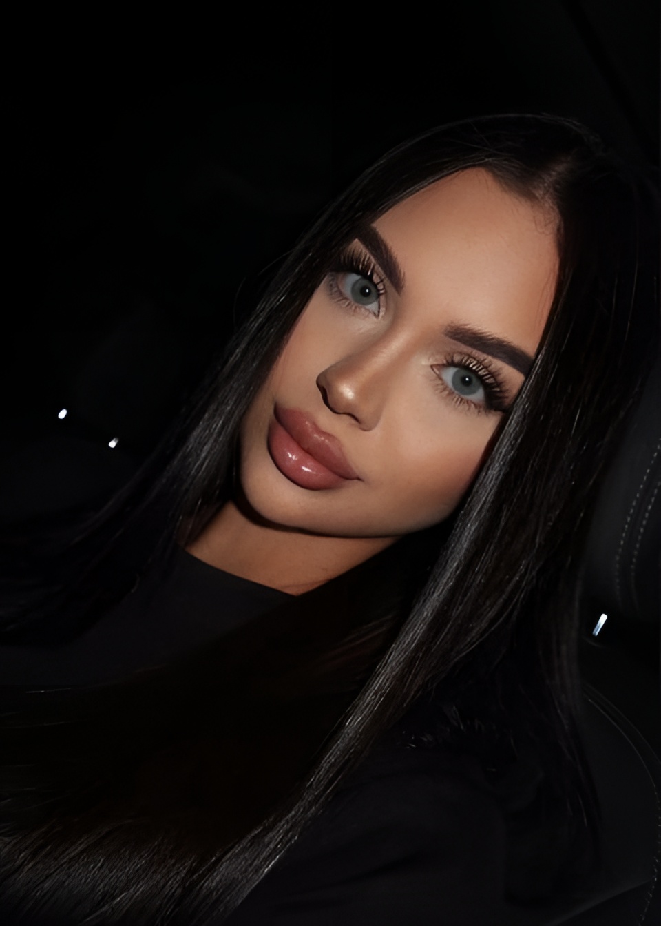 Индивидуалка МАЛЛИНА, доступна для личного знакомства от 18000 руб