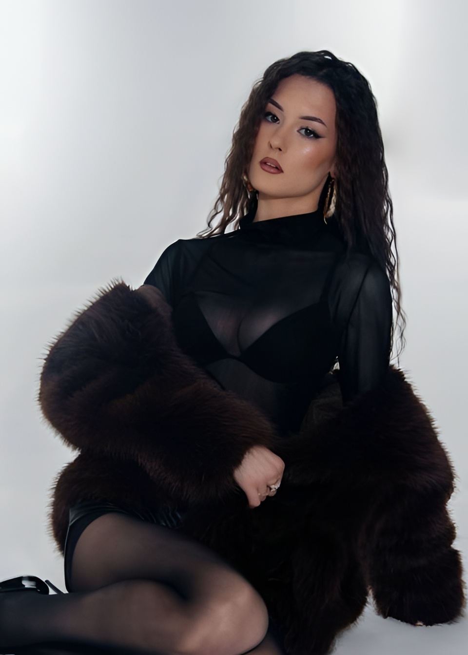 Юля привлекательная девушка из Ликино-дулево цена от 6000 руб