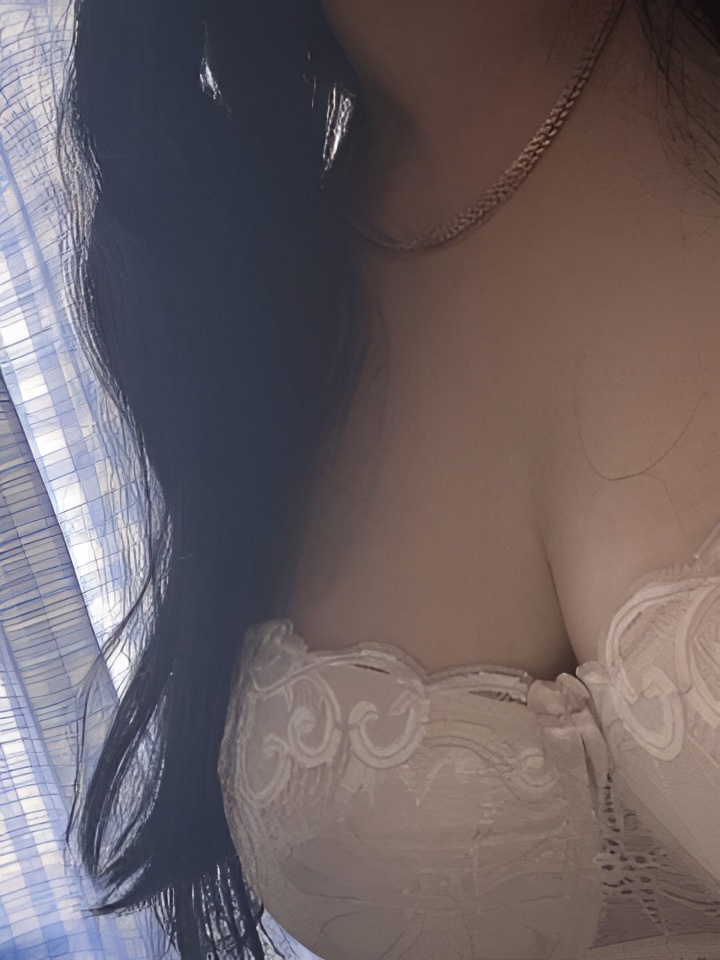 Индивидуалка Амелия, доступна для личного знакомства от 2000 руб