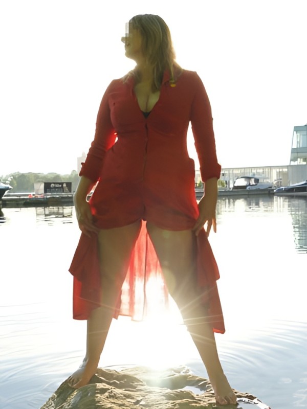 Летиция привлекательная девушка из Ликино-дулево цена от 4000 руб